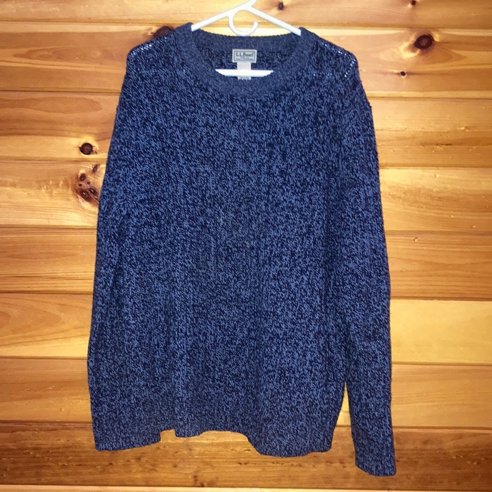 Men’s L L Bean sweater 100% lambs wool